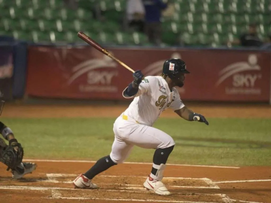 Magallanes y Tigres pactaron cambio de Odubel Herrera