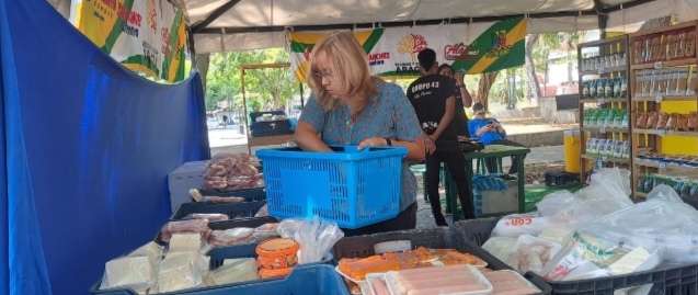 Mercadito Vecinal y Plan Hallaquero llegan a localidades aragüeñas 