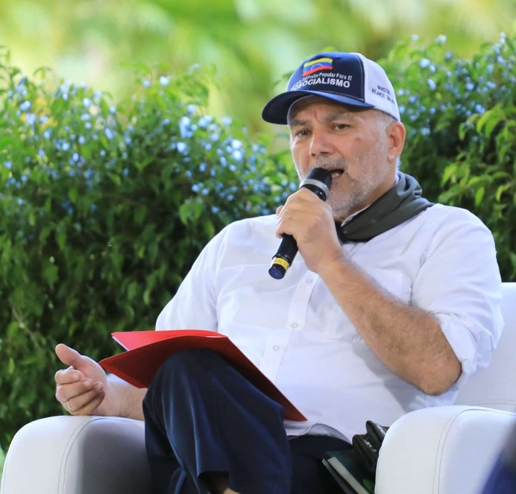 Ministro Molina: para el 2026 se sembrarán 10 millones de plantas