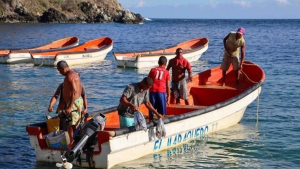 Desaparecieron tres pescadores en alta mar después zarpar de Ocumare de la Costa