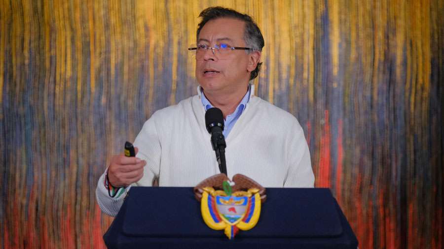 Petro tomará acciones legales contra asesinatos de EEUU en el Caribe