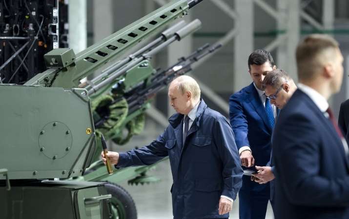 Putin anuncia modernización de la defensa rusa hasta 2036