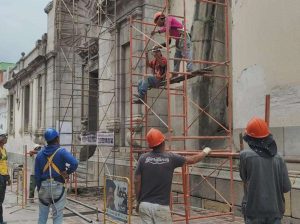 Retoman trabajos de restauración de la Basílica de Mérida