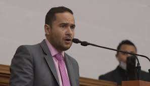 Ricardo Sánchez: la universidad debe ir a la comuna