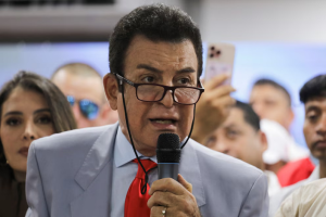 Salvador Nasralla denunció 'fraude' en las elecciones de Honduras y exigió una revisión exhaustiva del conteo de votos