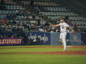 Silvino Bracho arribó a 60 rescates en la LVBP