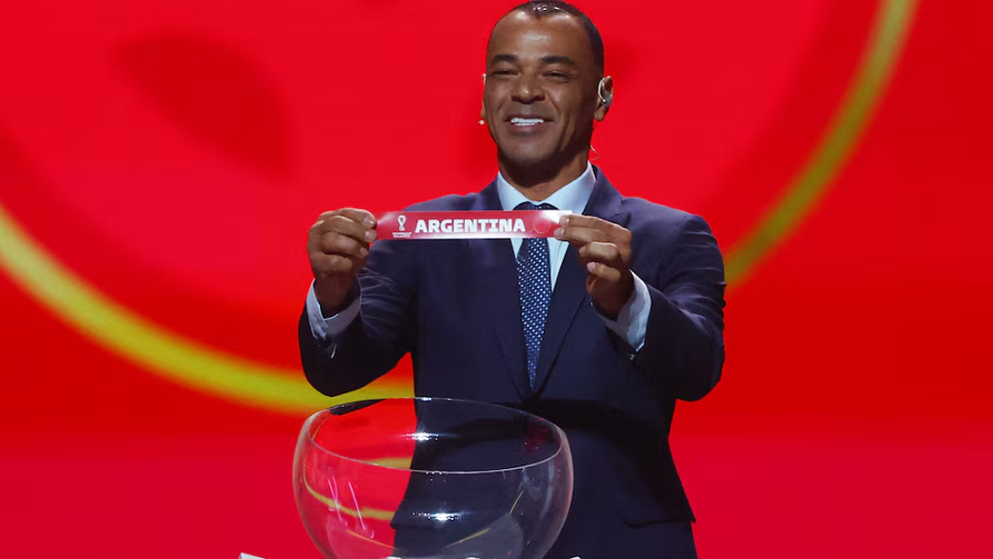 Quiénes son las cuatro leyendas del deporte que sacarán las bolillas en el sorteo del Mundial 2026