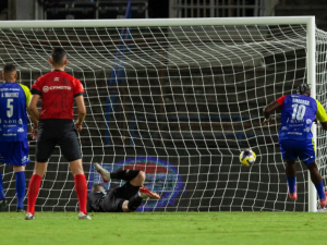 UCV y Carabobo empataron en el partido de ida de la final