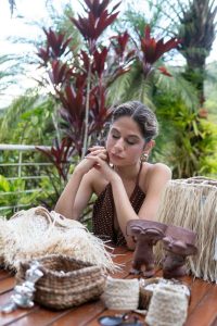 Valeria Pellicer: reivindica la moda con propósito y raíz criolla