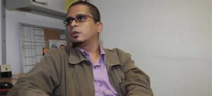 La esposa de Nicmer Evans confirma que el Sebin lo detuvo y exige que se garantice su salud