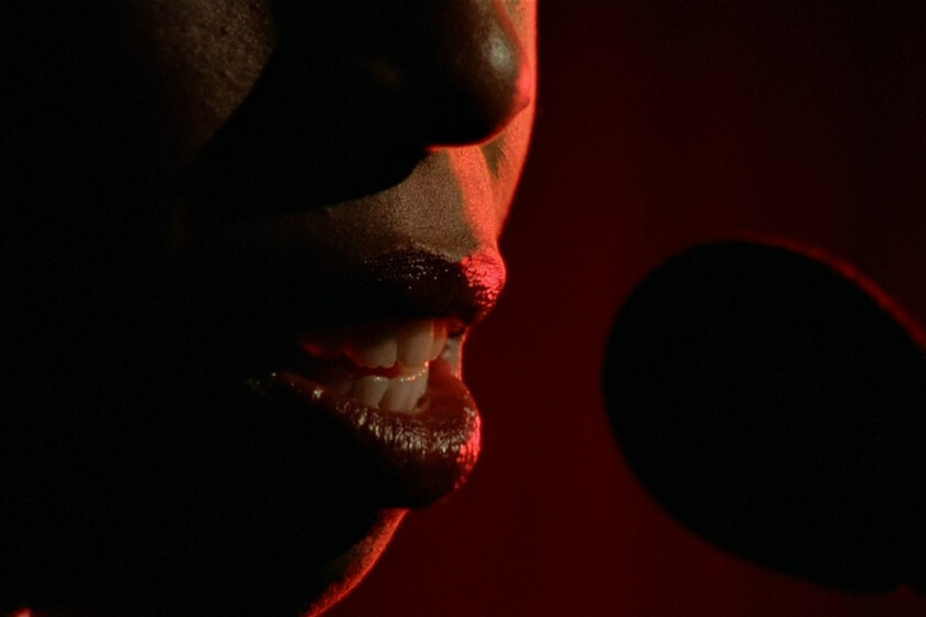 Nadie retrataba las calles como Walter Hill. Dos de sus películas más icónicas convierten la violencia urbana en arte del molar