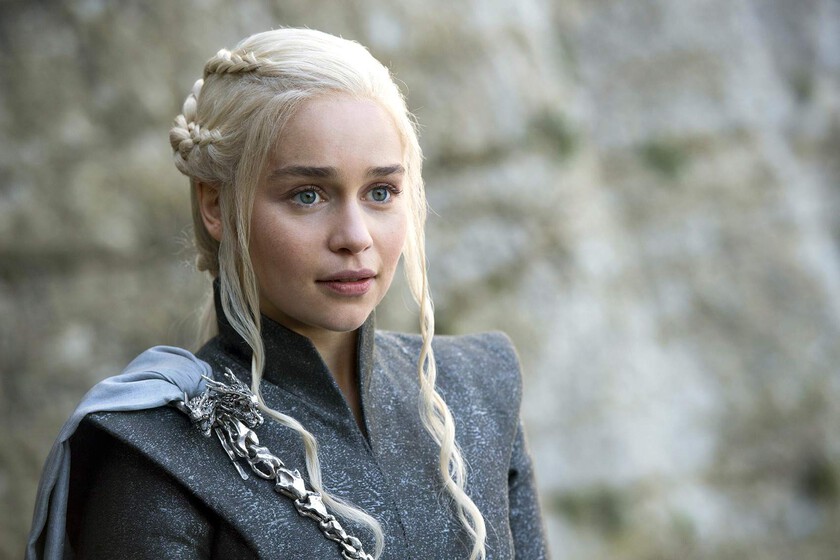 "Nunca más". Emilia Clarke se planta y tras 'Juego de tronos' ni se piensa hacer otra serie de fantasía