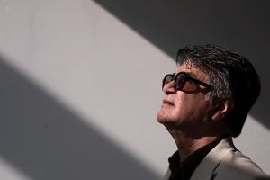 Jafar Panahi levanta la voz contra la masacre en Irán y aclara si volverá algún día a su país. "La violencia solo provoca más violencia"