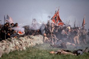 La película más larga de la historia de Hollywood. Un espectáculo épico que mezcla cine bélico con western estrenado hace 33 años