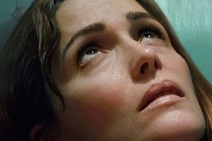'Si pudiera, te daría una patada'. Un brillante ataque de ansiedad de dos horas con una Rose Byrne más que digna de Oscar