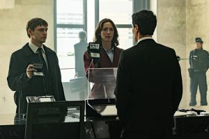 ‘The Beauty’ es una serie que mezcla el horror corporal de 'La sustancia' con el thriller y la sátira más afilada. Convierte la belleza y la perfección en mercancía