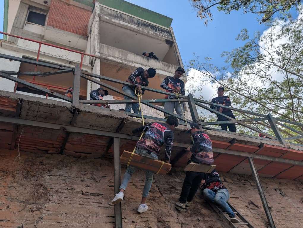 33 casas en La Boyera son reconstruidas tras los ataques gringos