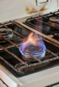 955 familias lograron tener gas por tubería en Maracaibo