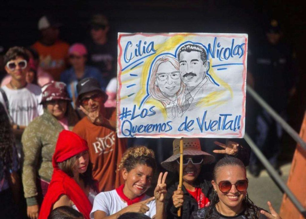 Al son de arpa, cuatro y maracas piden la liberación de Maduro