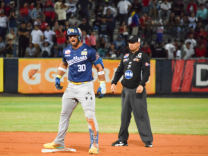 Magallanes ganó su quinto en fila y Caribes mantiene la punta