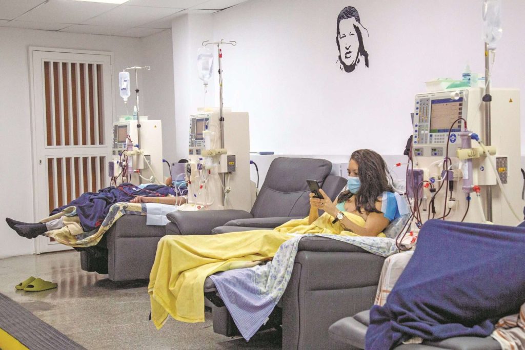 Ataques destruyeron almacenes de diálisis del IVSS en La Guaira