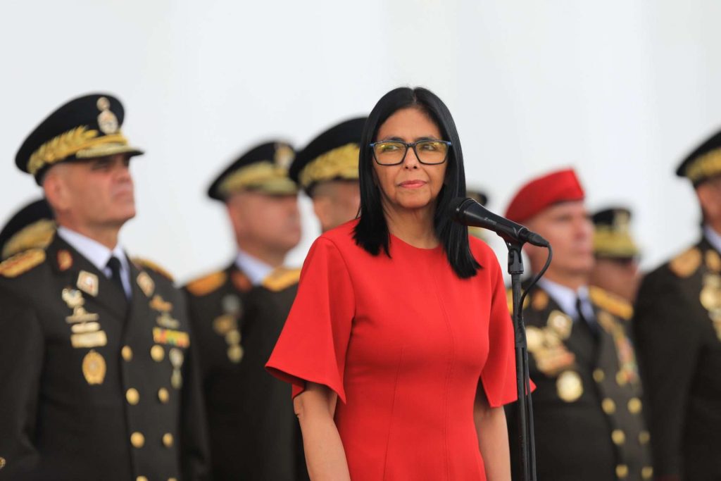 Delcy Rodríguez: Habrá ley y justicia a quienes pretendan dañar la paz