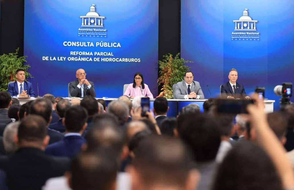Delcy Rodríguez: los CPP permitirán al país convertirse en un gigante productor