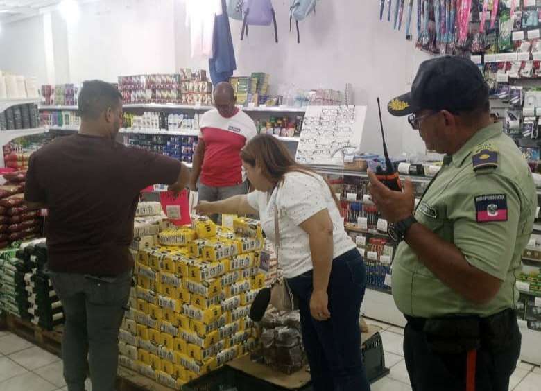 Despliegan fiscales en comercios de Valles del Tuy
