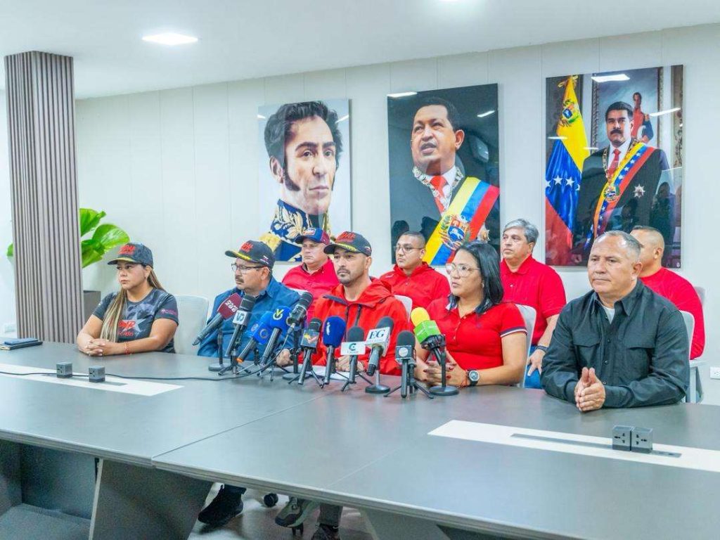 En Bolívar alcaldes bolivarianos cierran filas en defensa de la Revolución