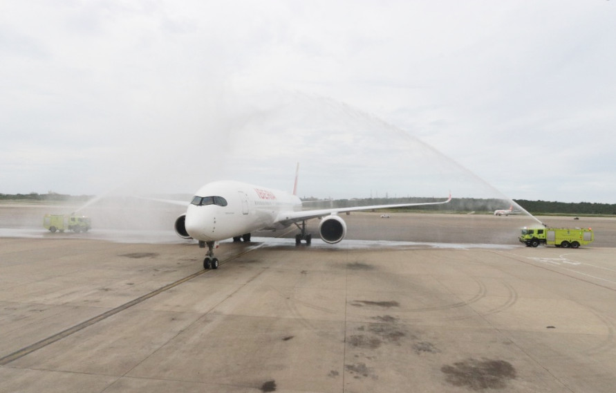 Inac desmiente reactivación de vuelos Caracas–Madrid