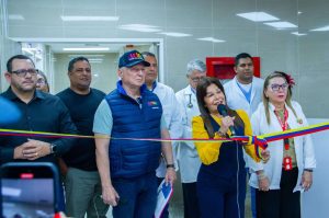 Inauguran servicio de nefrología de alta tecnología en el Hospital “Dr. Luis Ortega”