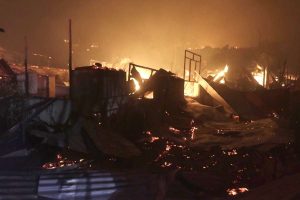 Incendios forestales dejan 16 muertos en el sur de Chile