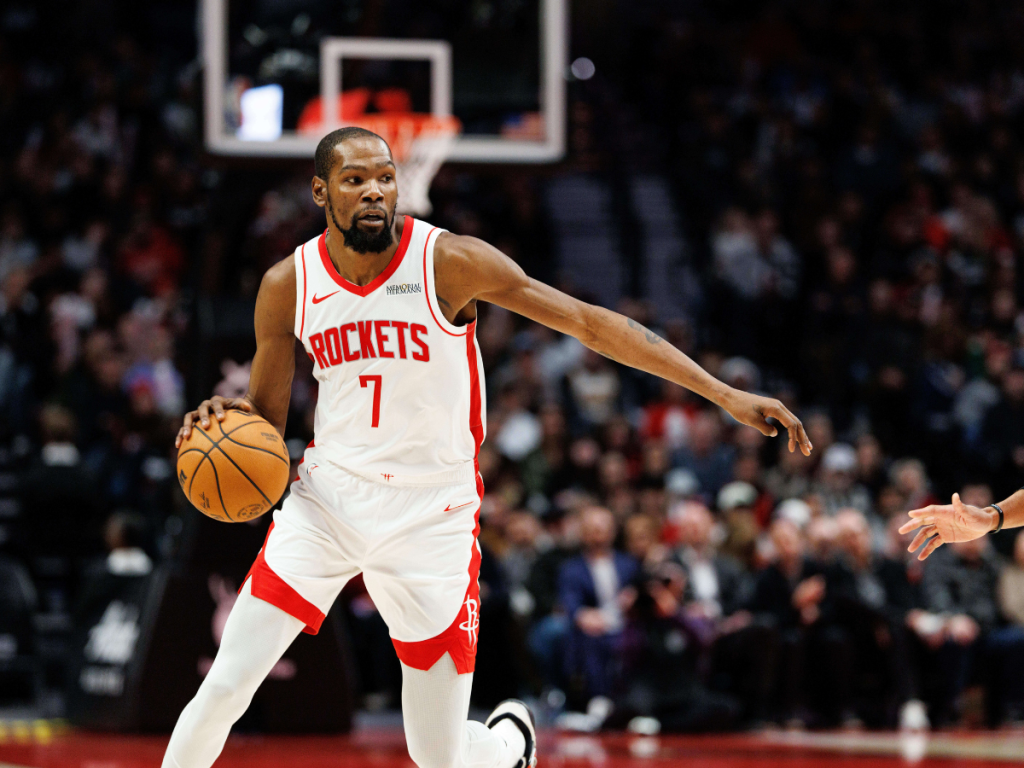 Kevin Durant superó marca de Wilt Chamberlain