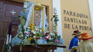 Los Vasallos pagan sus promesas a La Candelaria