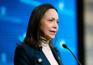 María Corina Machado anuncia su regreso a Venezuela: 'Necesito estar allí'