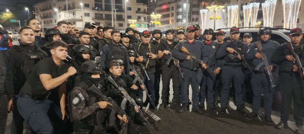 Ministro Cabello realizó un recorrido nocturno por las calles de Caracas