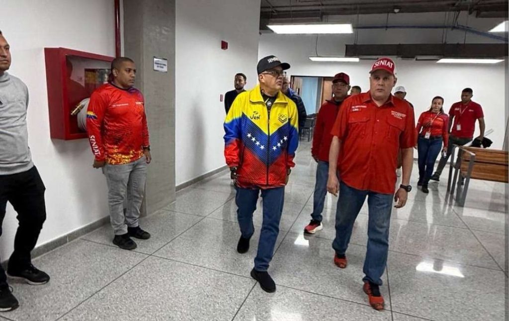 Modernizan espacios de la Escuela de Administración y Hacienda Pública