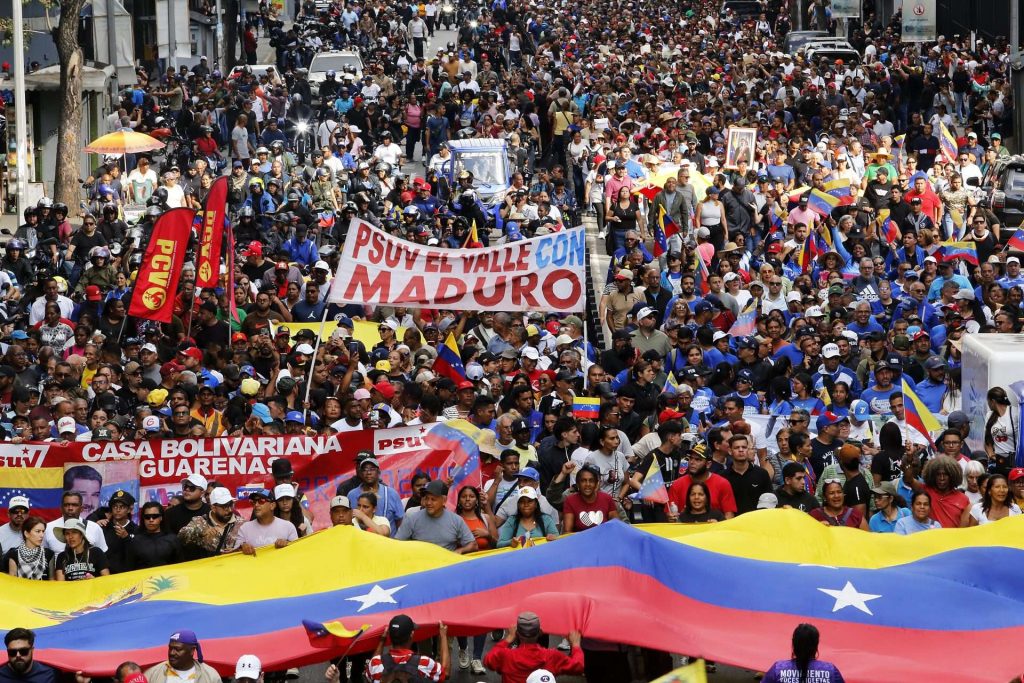 Movimientos sociales marchan para exigir la liberación de Nicolás y Cilia