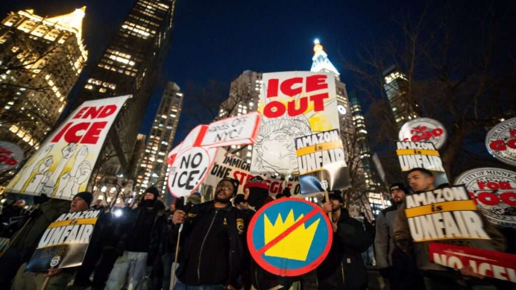 Ni el frío paró las protestas en Mineápolis tras nuevo asesinato del ICE (+Fotos)