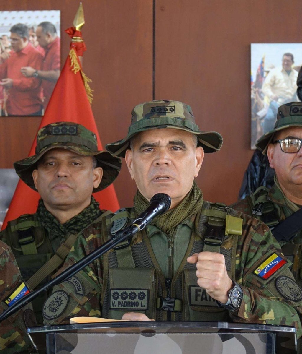 Padrino López llama a mantener la unidad y serenidad