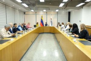 Con el Plan Salud y Vida 2026 sumamos capacidades con clínicas privadas para potenciar el bienestar social