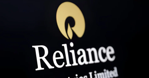 Reliance evalúa comprar petróleo venezolano tras flexibilización de sanciones de EEUU