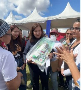 Sigue la atención a comunidades afectadas por los bombardeos