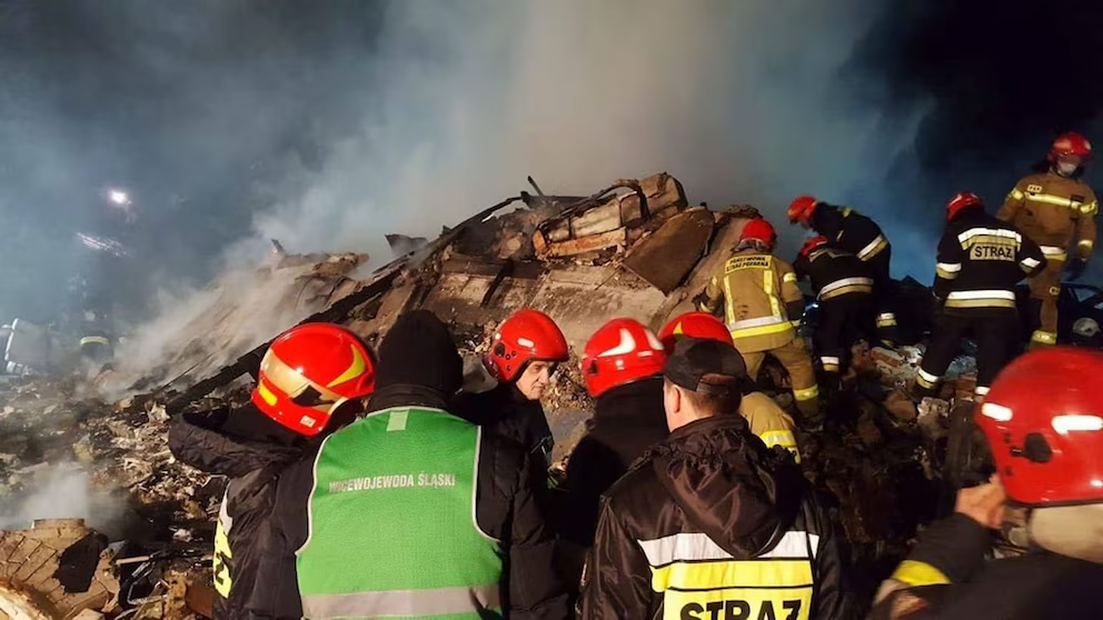 Cerca de 40 personas murieron y 115 resultaron heridas por un incendio durante una fiesta de Año Nuevo en una estación de esquí en Suiza