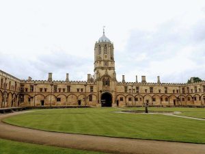 Universidades rechazan agresión de EEUU