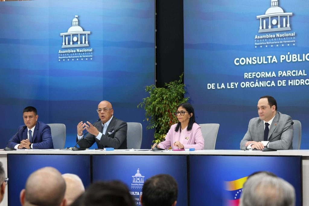 Venezuela tiene el reto de transformar el petróleo en bienestar para el pueblo