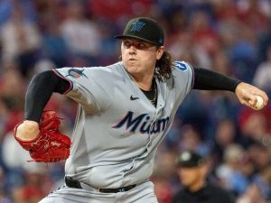 Yankees adquirió al lanzador Ryan Weathers