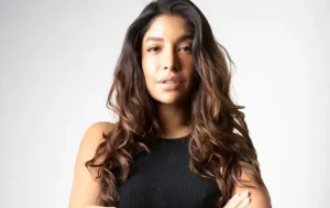 María Antonieta Hidalgo brilla en México como coprotagonista de “El Mochaorejas” en ViX Premium