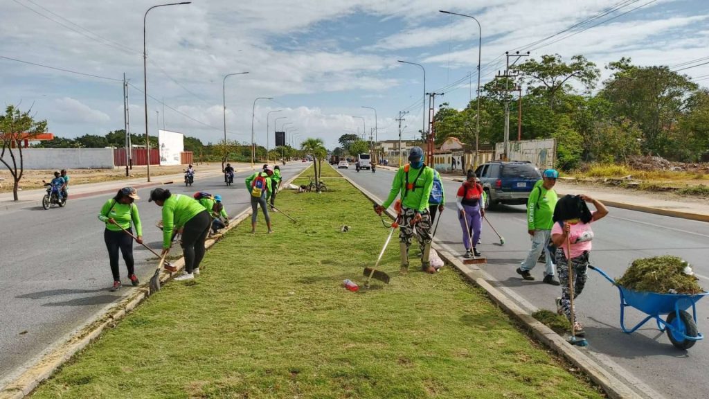 Abordan avenidas de Cumaná con jornadas de mantenimiento integral