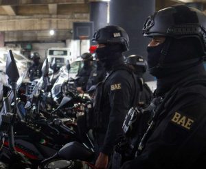 Atrapan a dos dedicados a hackear cuentas bancarias